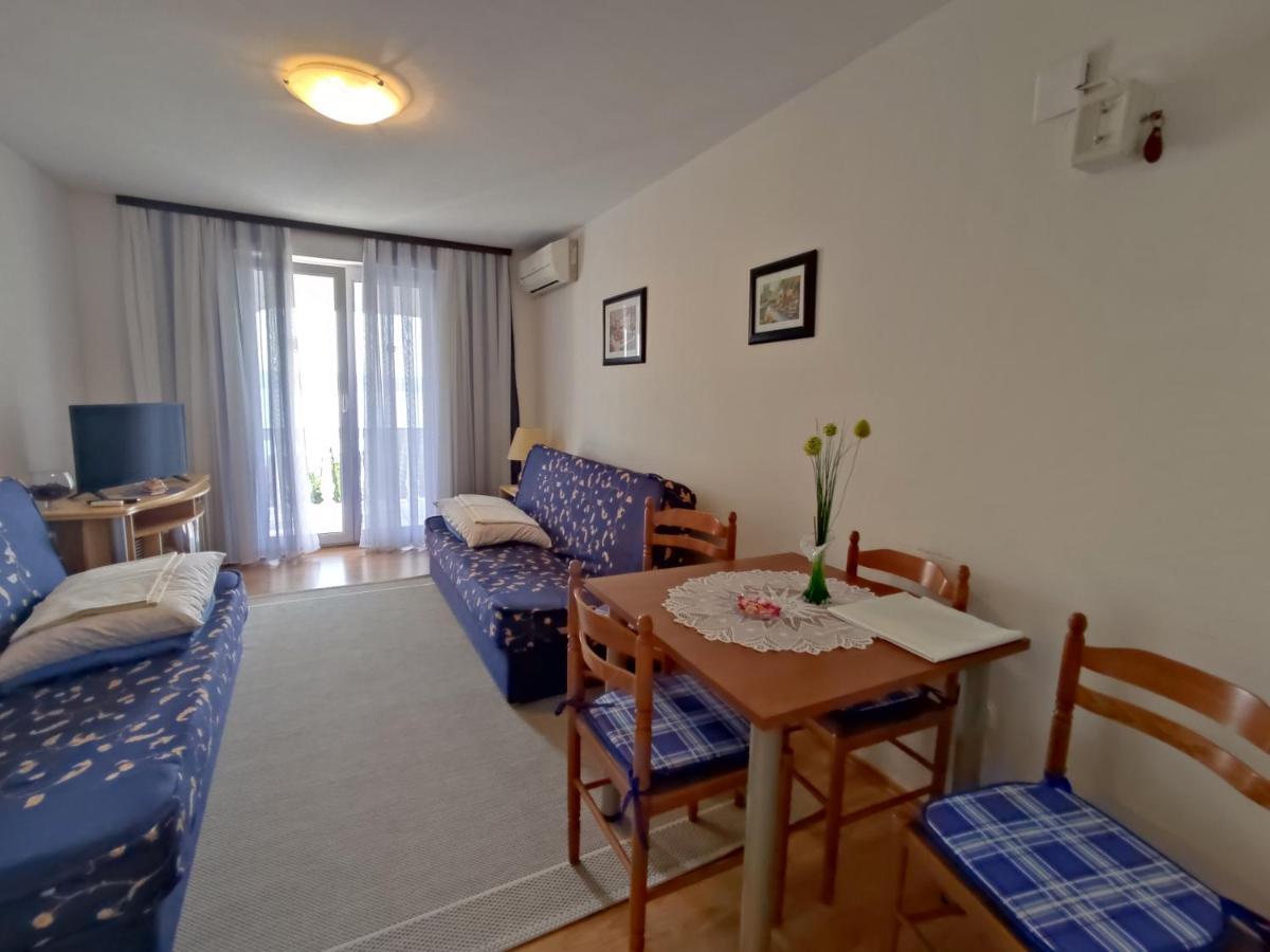 Panaramico Superior Apartments Lili With Sea View In Dramalj Extérieur photo