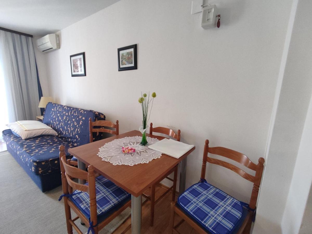 Panaramico Superior Apartments Lili With Sea View In Dramalj Extérieur photo