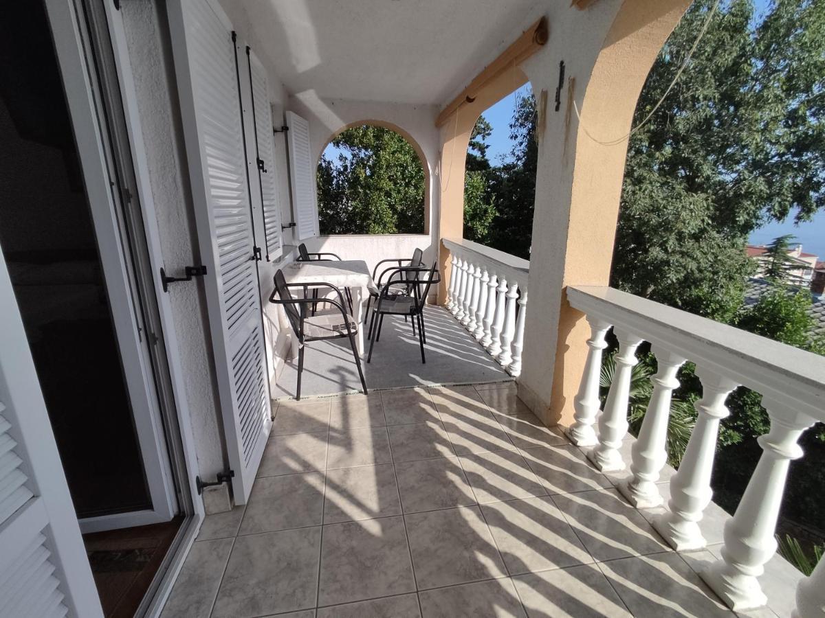 Panaramico Superior Apartments Lili With Sea View In Dramalj Extérieur photo